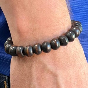 Men&#39;s Brown Bone Mala Bracelet: African Artisan Beads
