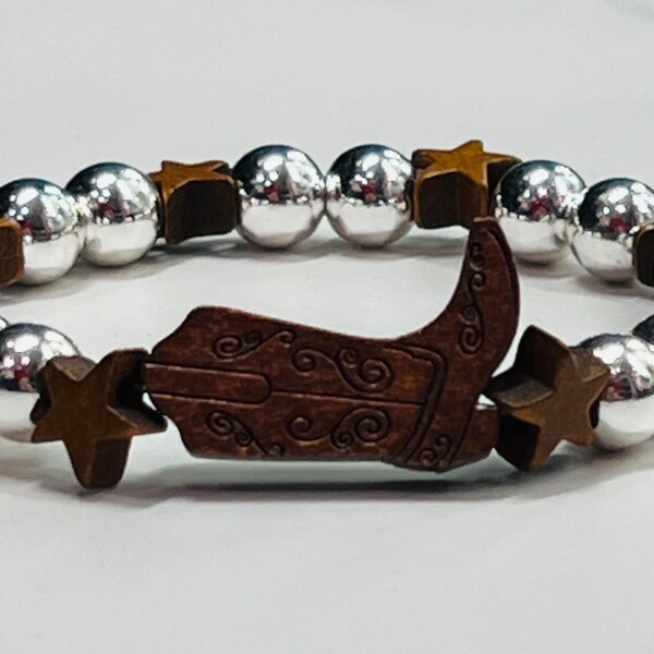 Women's Silver and Brown Western Boot and Stars Beaded Bracelet, Handmade Boutique Style Jewelry, Rodeo Accessory