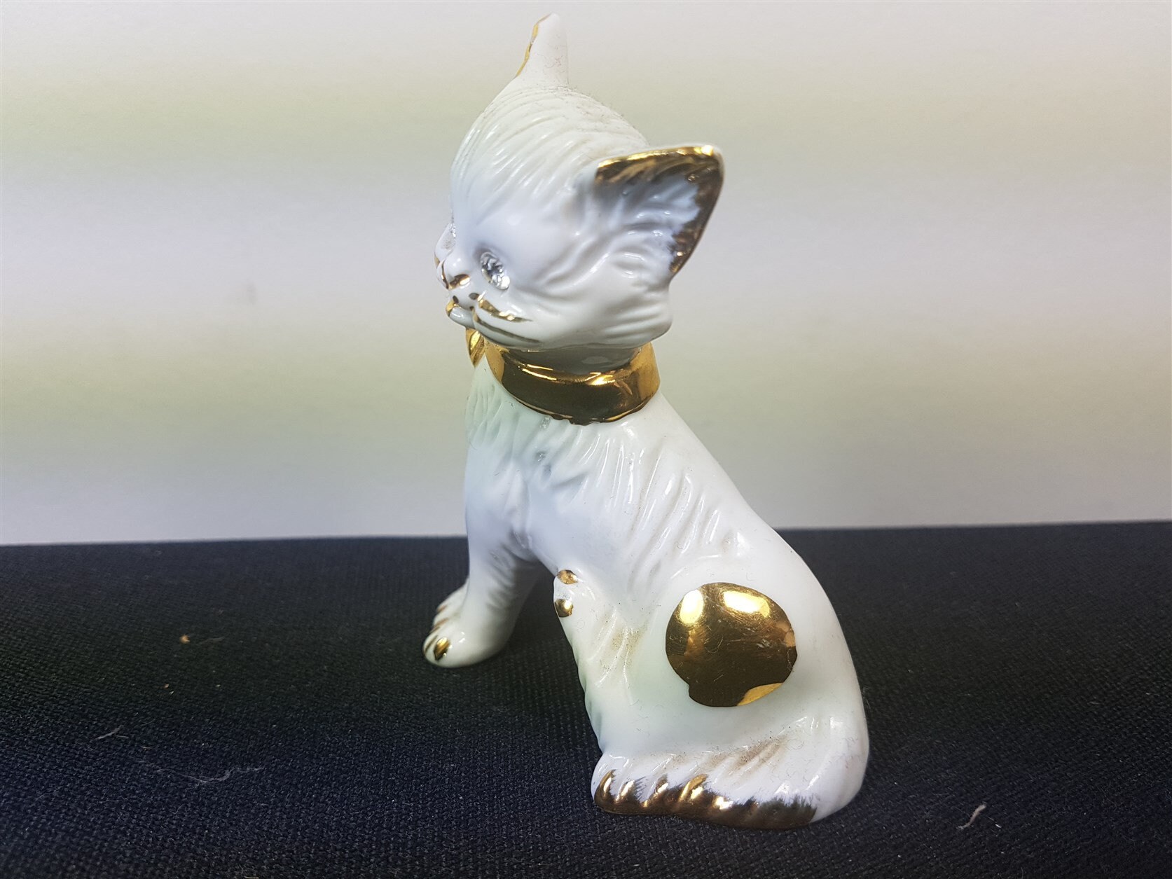 Vintage White Cat Figurine With Sparkling Rhinestone Eyes and Etsy