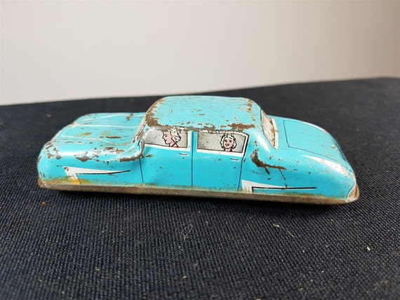 metal toy cars 1950's