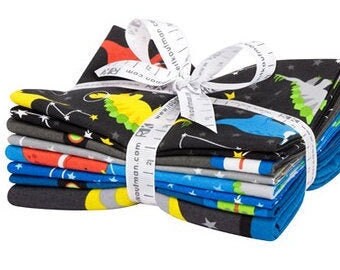SMART BUY Dino-Saur Fat Quarter Bundle + Panel, 8pc, Fabric Quilting Cotton, Andie Hanna Fabric, Dinosaurs Dinosaur, BB40, FQ-1704-8, F01