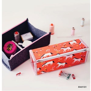 Zip Up Tray Pouch Pattern, Aneela Hoey, AH 101