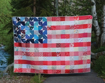 Yankee Doodle Dandy Quilt Pattern, Patriotic Flag Pattern, by Holly Lesue MV001