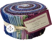 Hydrangea Harmony, Strip Roll, Cedar West, 2.5 quot Precut Fabric Quilting Strips, Clothworks, J11