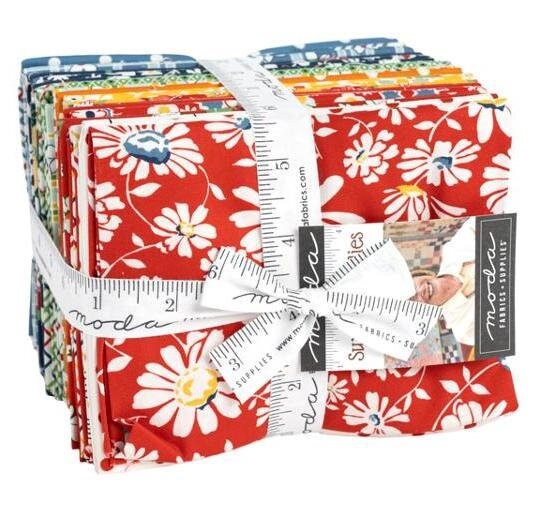 Sweet Christmas Fat Quarter Bundle by Urban Chiks Moda Precuts 752106473607  - Quilt in a Day / Quilting Fabric