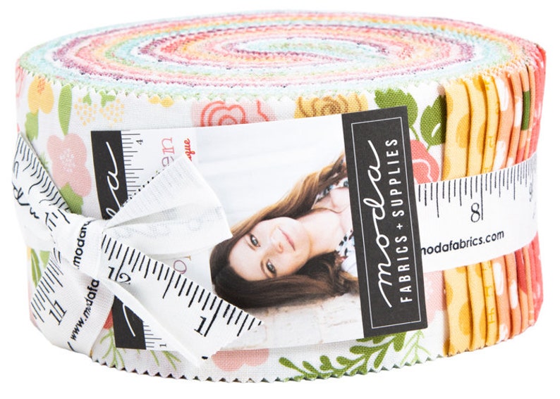 2.5 inch Rainbow Jelly Roll 100/% cotton fabric quilting strips Moda Bella Solid