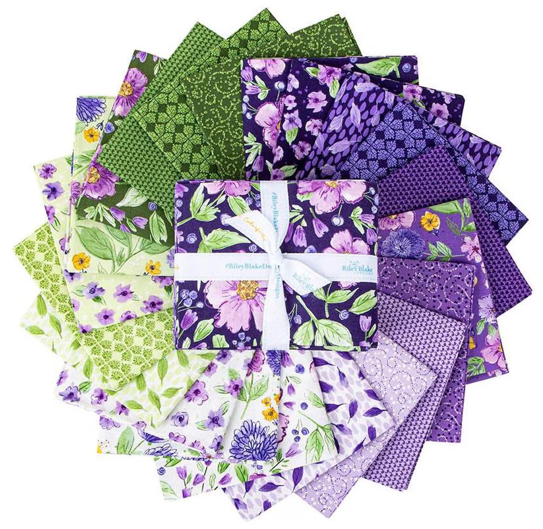 Riley Blake Hush Hush 5 Fat Quarter Bundle - 21 Pieces, 18"x22", Low ...