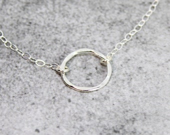 Small sterling silver karma necklace, Hammered eternity necklace, dainty open circle necklace, minimalist jewelry, Birthday gift sisters