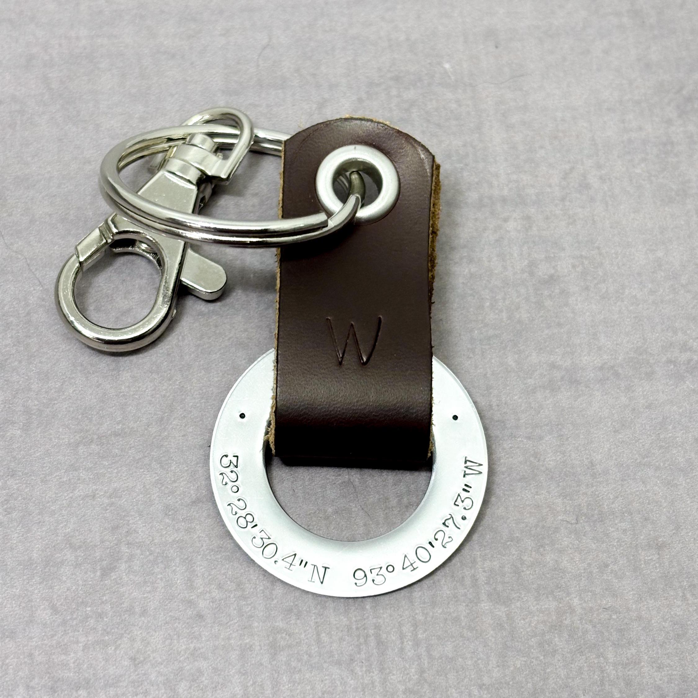 小物 HIGH-END LEATHER ROOM KEYRING by Annonay Custom Men's Leather and Stainless Steel Coordinates Keychai