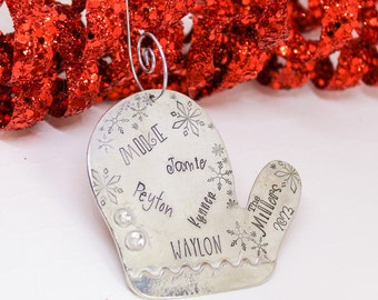 thumbnail image 2 of Catzon Christmas Hanging Ornament Personalized Mitten Family-4 Golves | BIG W 2 of 13