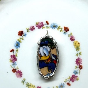 Broken China Dish Disney Donald Duck Pendant Necklace stainless steel 18&quot; chain