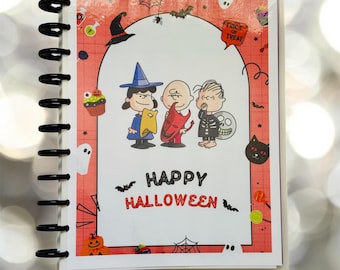 Handmade Snoopy & Charlie Brown Halloween Coloring Book: 50 Removable Pages