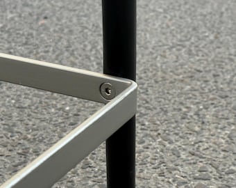 1/8 Arper Norma Stühle Barhocker H 64cm Bar Stool Leder Tresen