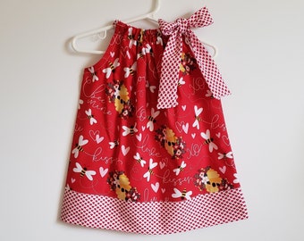 Valentines Day Dress 18m | Pillowcase Dress with Bees | Bee Mine Dress | Size 18 Month Toddler Dress with Hearts | Valentines Outfit