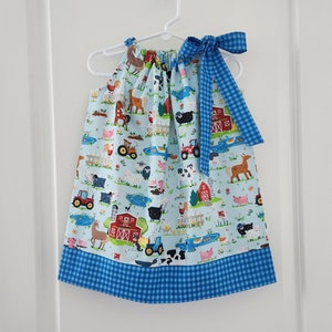 Farm Dress | Pillowcase Dress | Farm Animals Dress | Farm Outfit | Kids Dress | Farm Birthday | Girls Dress with Animals | Farm Animal Gift