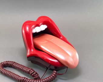 1990s Pop Art Mouth Telephone: Retro Novelty Landline