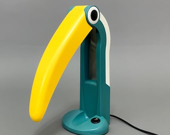 1980s Toucan Table Lamp: H.T Huang Design, Rare Collectible (EU 220v)