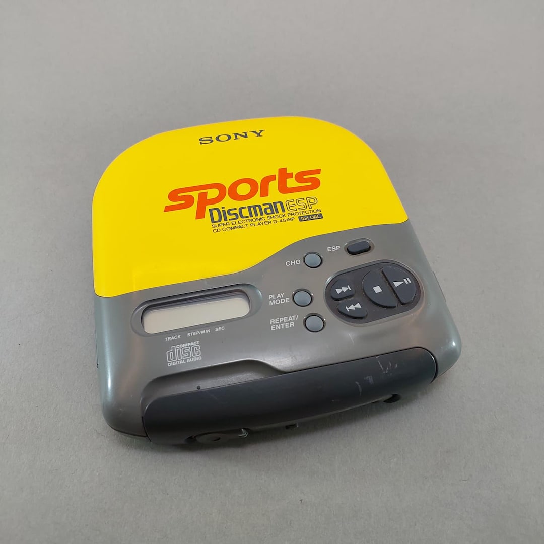 SONY Discman D-451SP 本体 ポータブルCDプレーヤー Sony Sports Discman D-451SP ESP Portable CD Player, 1990s Retro