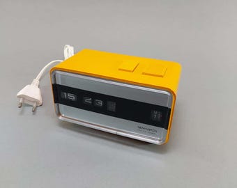 Vintage Flip Clock | Seiko DP-691E | Orange Zest | 1974, Japan - Etsy