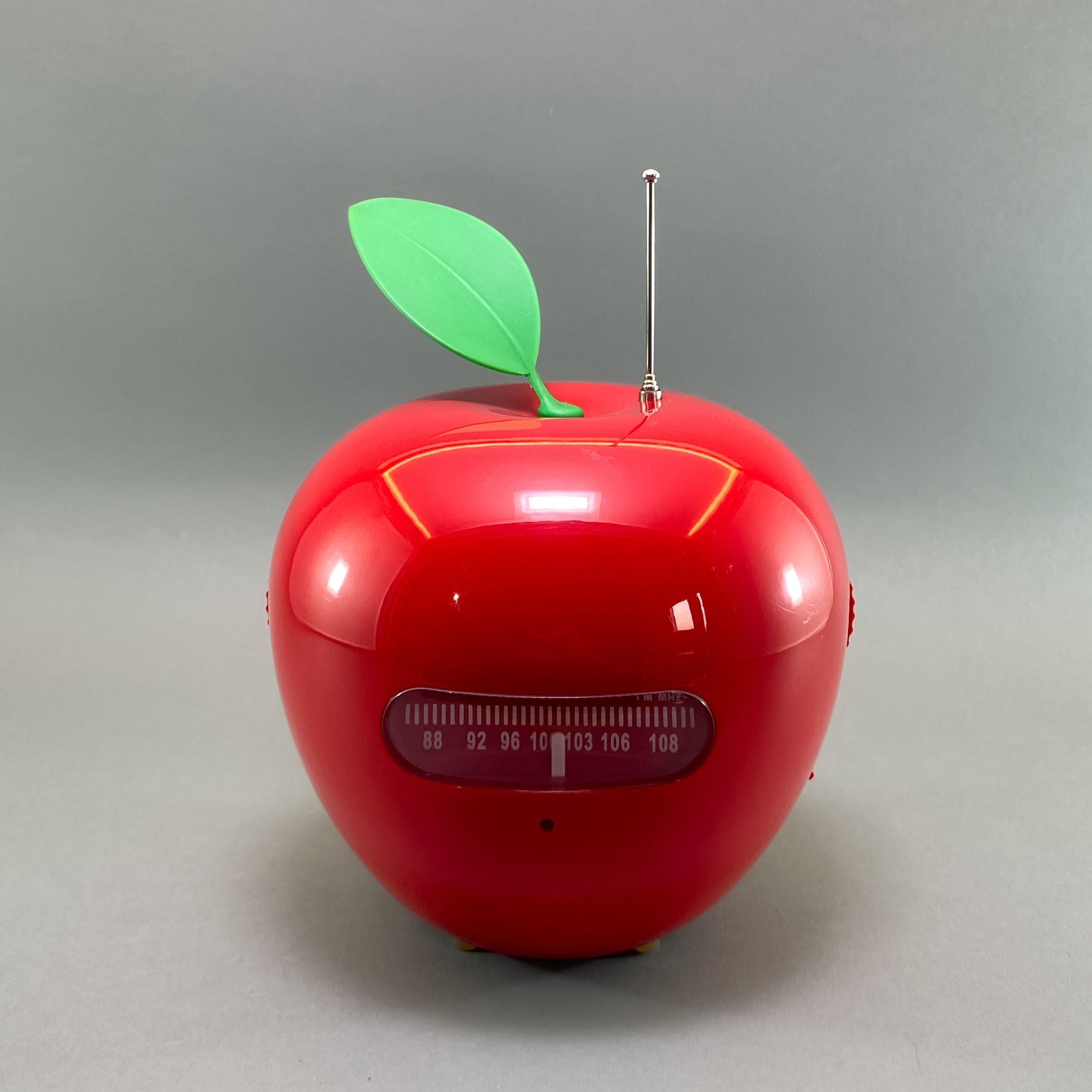1990s Apple Radio, Vintage Pop Art, TCM Brand, Fully Functional - Etsy