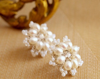 Pearl Flower Post Earrings / Wedding Jewelry / Ivory Pearls, Vintage Rhinestones /  Floral Lace / "Lys"