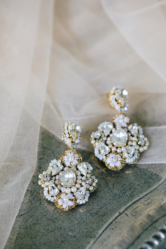 Vintage bridal deals earrings