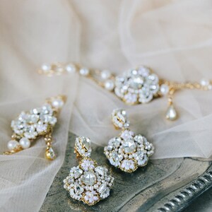 Chandelier Wedding Earrings Gold Bridal Earrings Crystal Earrings Pearl Stud Earrings Vintage Bridal Earrings Statement Earrings image 5