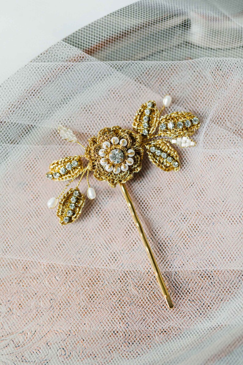 Pearl, Crystal Wedding Flower Hair Pins Gold Lace Floral Bridal Hair Pins Vintage Style Rose, Leaf Wedding Headpiece TRIANON Large Hair Pin