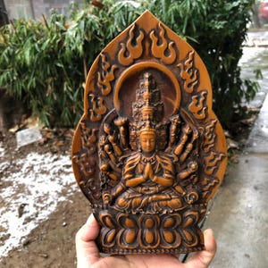 Alter Vintage natürlicher Buchsbaum geschnitzter Tausend-Hand Kwan-yin Avalokitesvara Guanyin Buddha, buddhistische Skulptur Schrein Altar verehren Idol B21