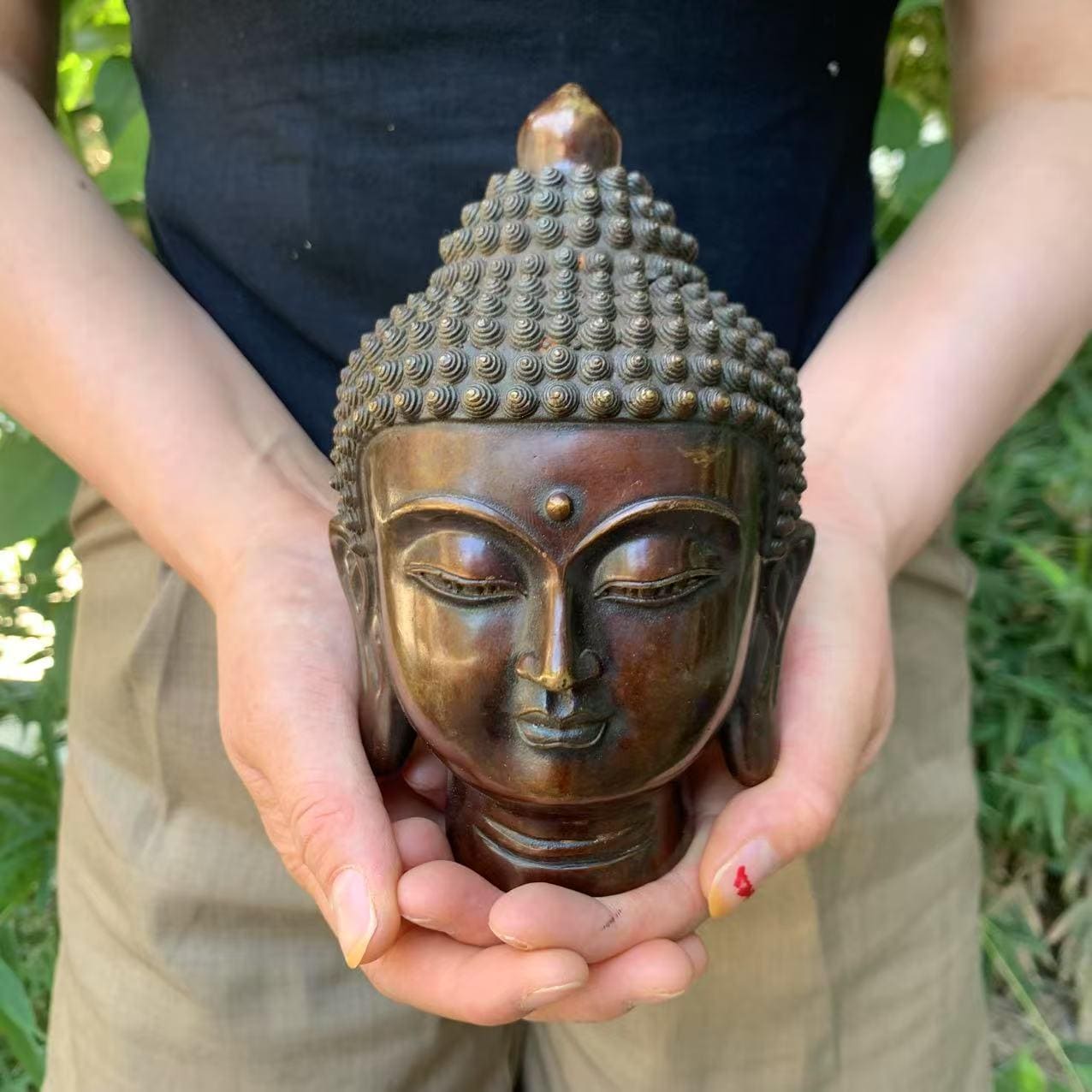 ブッダガヤ 仏頭 壁彫刻壁飾りアジア仏教美術仏像芸術的ブッダヘッド