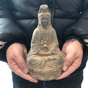 Antique VTG Bronze Guanyin Bodhisattva holding bottle life statue Avalokitesvara Seated ornaments Guan Yin Bodhisattva Goddess of Compassion
