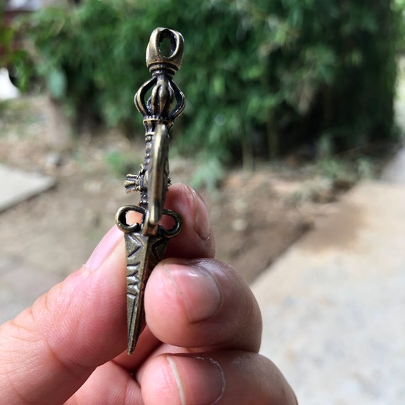 2 PCS Tibetan Nepal Tantra Buddhism Cross Axe Vajra Phurpa Pendant