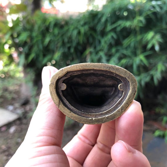 チベットネパール真鍮タントラ仏教仏像サチェン・クンガ・ニンポ像