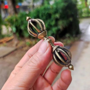 Exquisite Tibetan Dorje Vajra Phurba Brass Amulet Handmade Nepal Collectibles,Tantra Buddhism Talisman Charm Mini tiny Vajra phurpa Exorcism