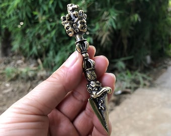 Tibetano Nepal Tantra Budismo Mini Latón Cobre Talismán Hayagriva Vajra phurpa Exorcismo Amuleto Guardián Buda Feng Shui Colgante regalo