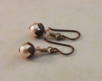 Niobium earrings Sweet peach : dainty Niobium and brass earrings