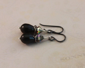 Black Niobium earrings with Mystic Black pearls and Vitrail crystals hypo allergenic by EarthsOpulence