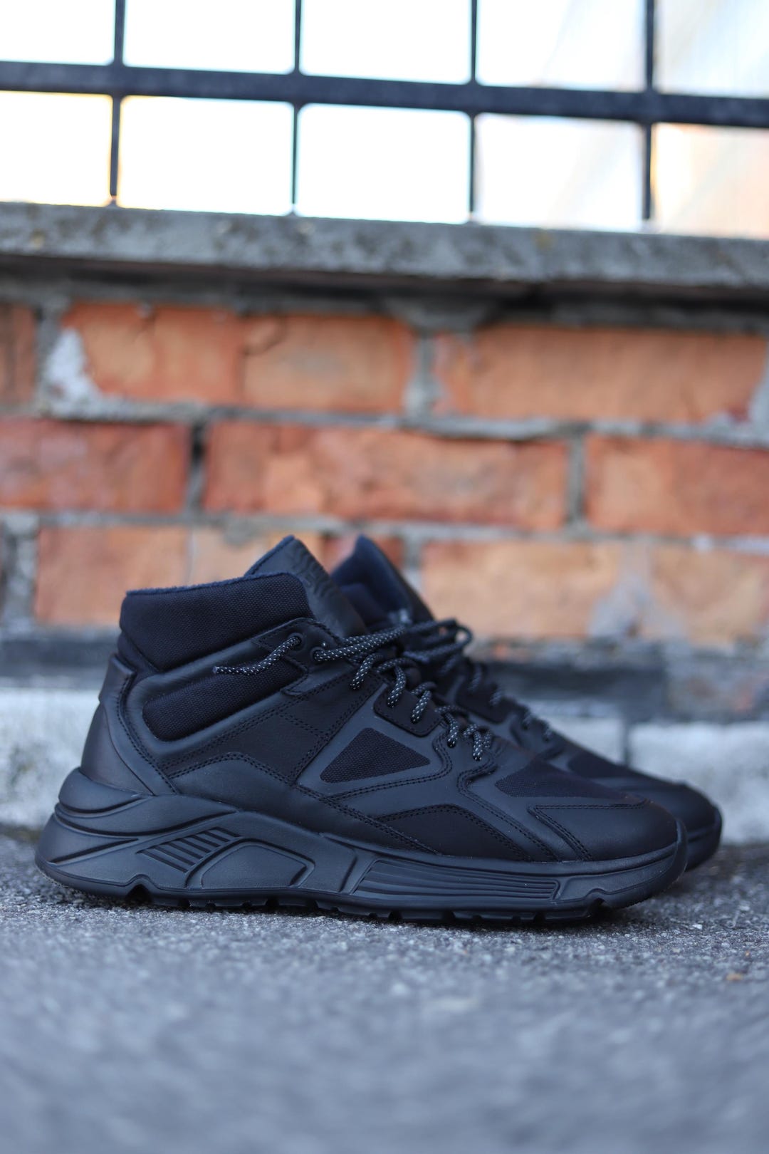 thermal sneakers nike