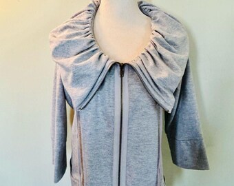 Fever Heather Gray Zip-Up Funnel Neck Sweatshirt Sz M Ruched Collar