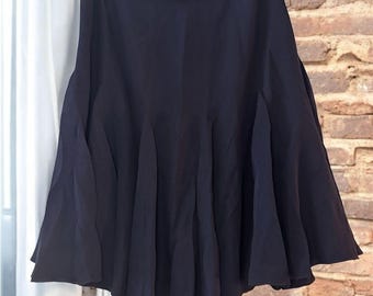 Falda plisada negra forrada vintage de Armani Collezioni, talla 6