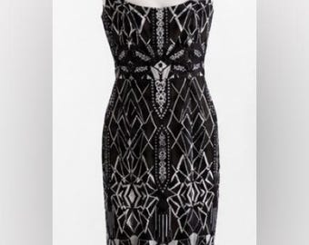 BCBGMAXAZRIA  "Alese" Black & Silver Geometric Lace Cocktail Dress NWOT Sz 2
