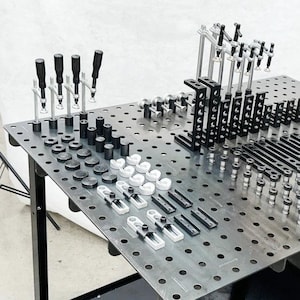 1200 x 1200 mmのカスタム溶接テーブルを作成：DIYワークベンチ用の完全なPDFとCNCプラズマ切断プラン