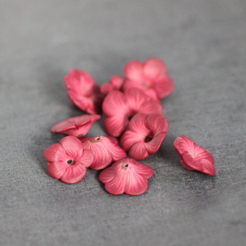 Polymer Clay Flower Beads, Dark Crimson Red Autumn Flower Beads, 10 Pieces image 2