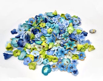 Winter Bead Mix, Blue Green Flower Beads, Polymer Clay Beads, 10 pieces