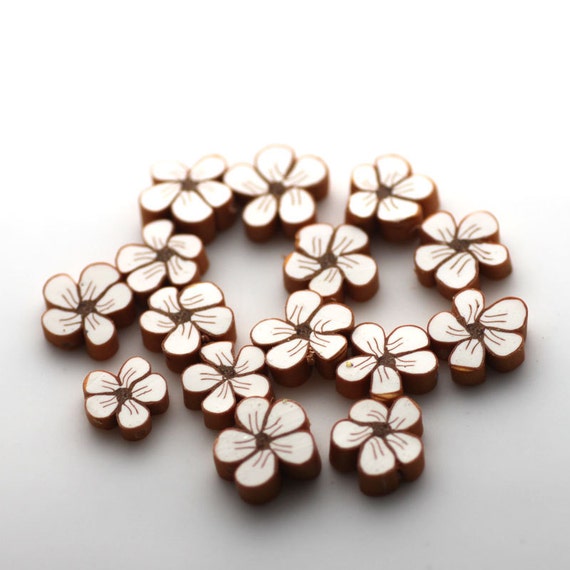 White Daisy Beads Polymer Clay Beads Tiny White Flowers 15 Etsy