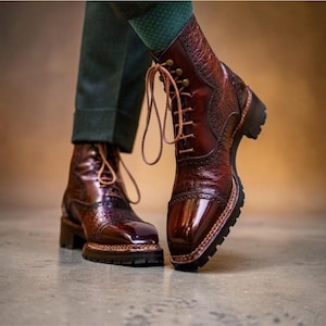 Botines Chelsea de cuero bicolor hechos a mano: Botines de tobillo con cordones para hombre
