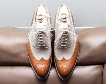 Tailor Made New Men&#39;s Handmade Two Tone Beige Leather & Tan Leather Wing Tip Lace Up Formal Oxford Brogue Dress Wedding Shoes