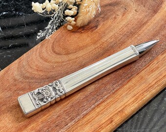 Colette - Vintage retro handmade pen with upcycled knife handle