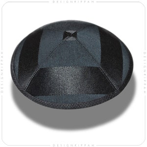 Black kippah | Jewish wedding - Bar Mitzvah - Shabbat - Rosh Hashanah - Chanukah - Passover | Handmade Modern Judaica gift
