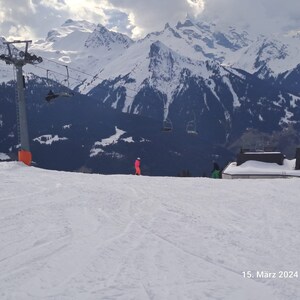 Mountains, snow, skiing